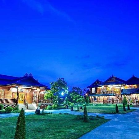 Baan Maneekan Sukhothai Exterior photo